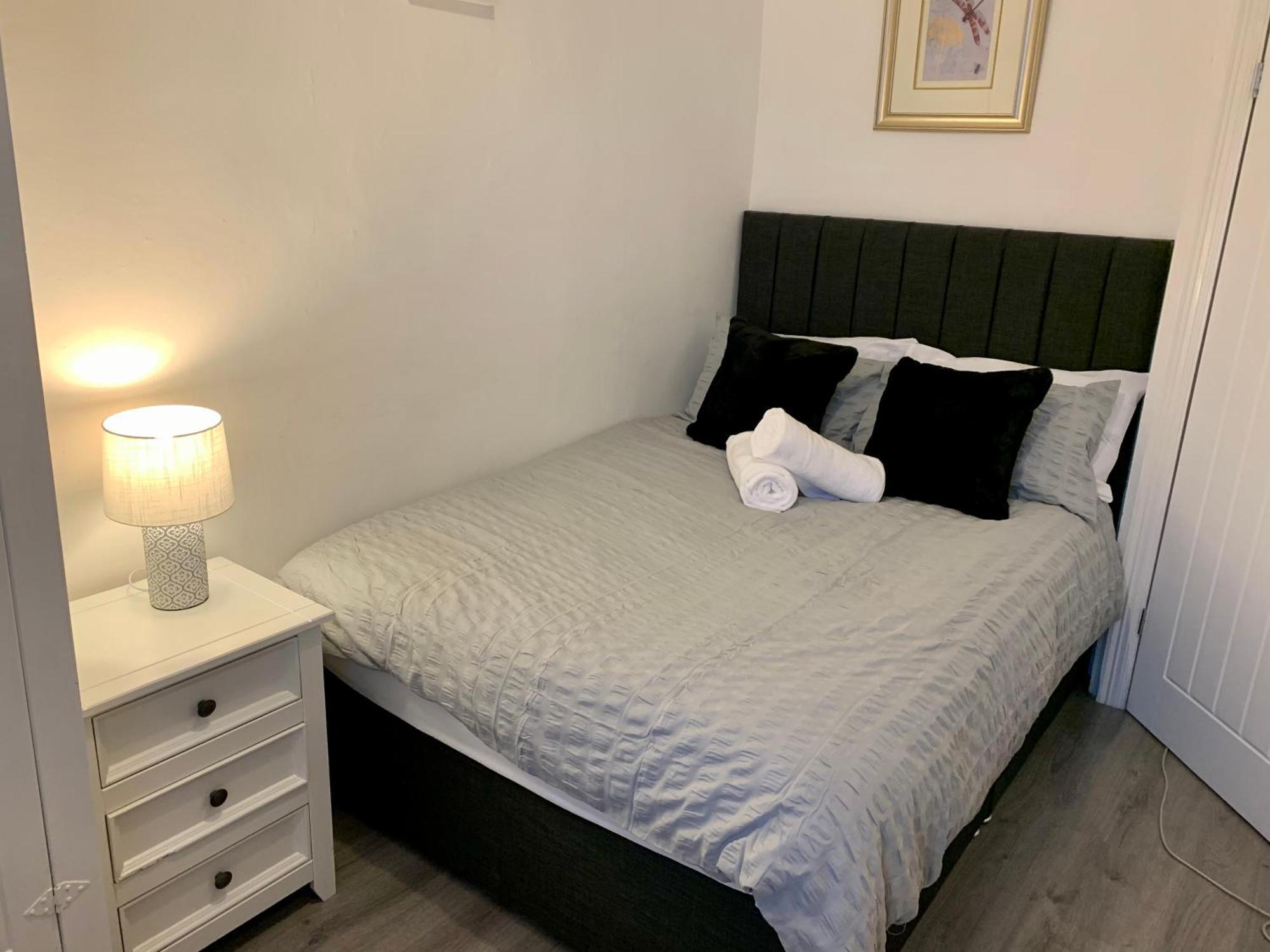 Blossom Holiday Lets - 3 Bed Bensham Apartment Ґейтсгед Екстер'єр фото